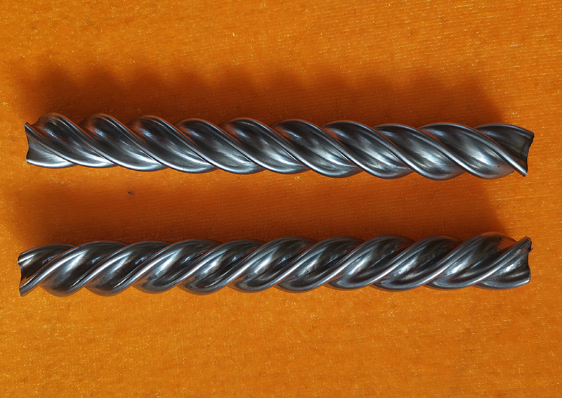 不锈钢多头螺纹管