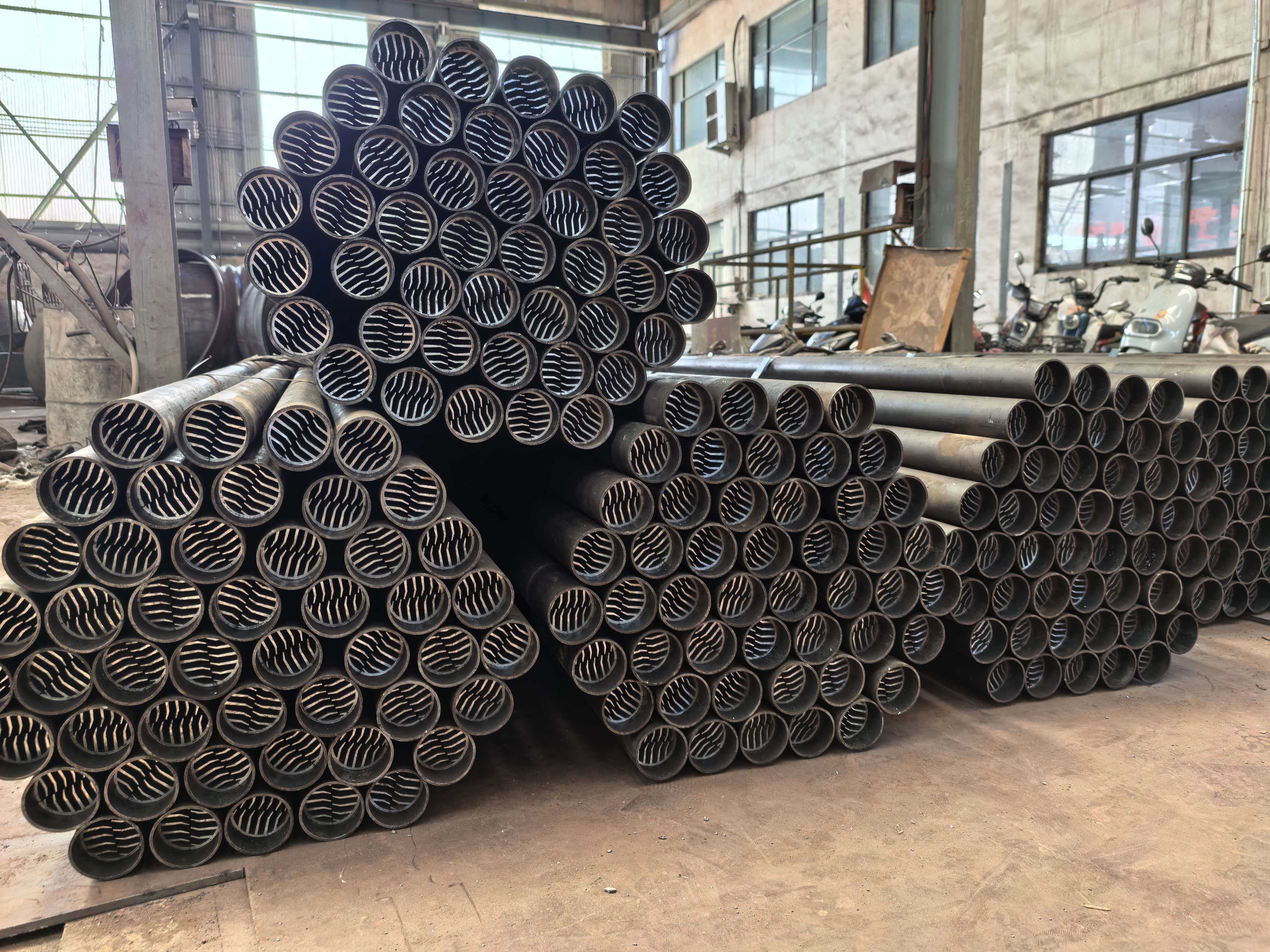 钢铝复合翅片管，外钢内铝翅片管，外钢内铝鳞片管