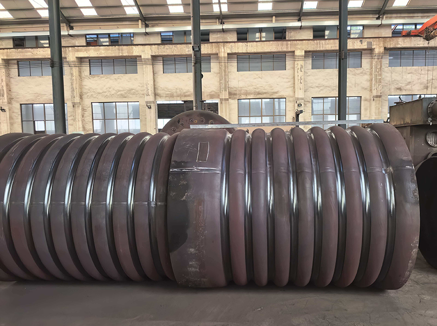 波纹炉胆旋压机床/加工设备